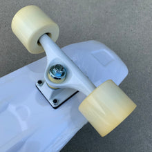 Load image into Gallery viewer, REKON 28 Inches White Plastic Cruiser